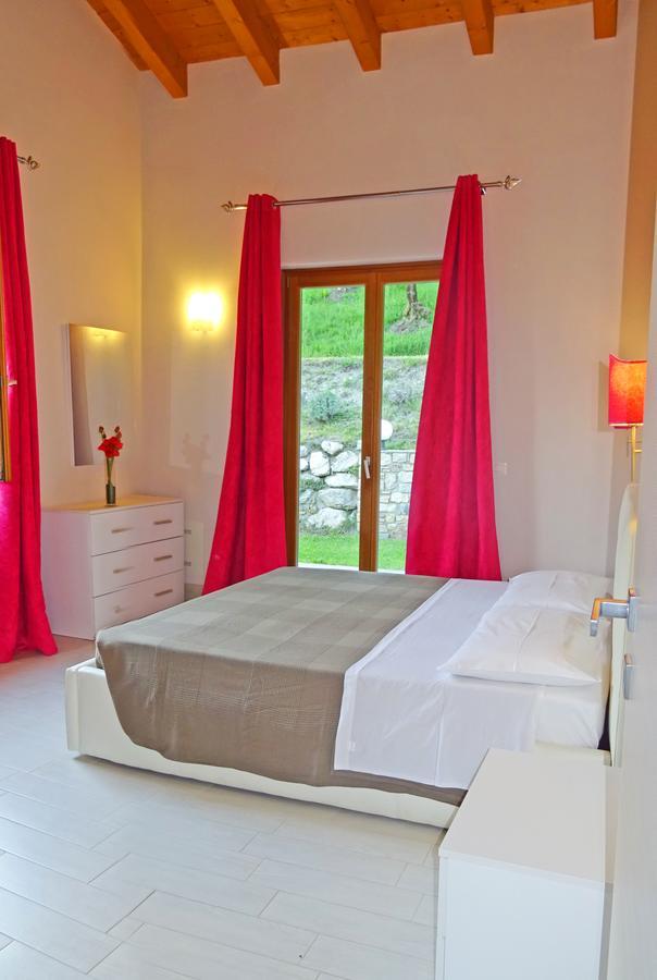 Appartamenti Villa Vagne By Gardadomusmea Tremosine Exteriör bild