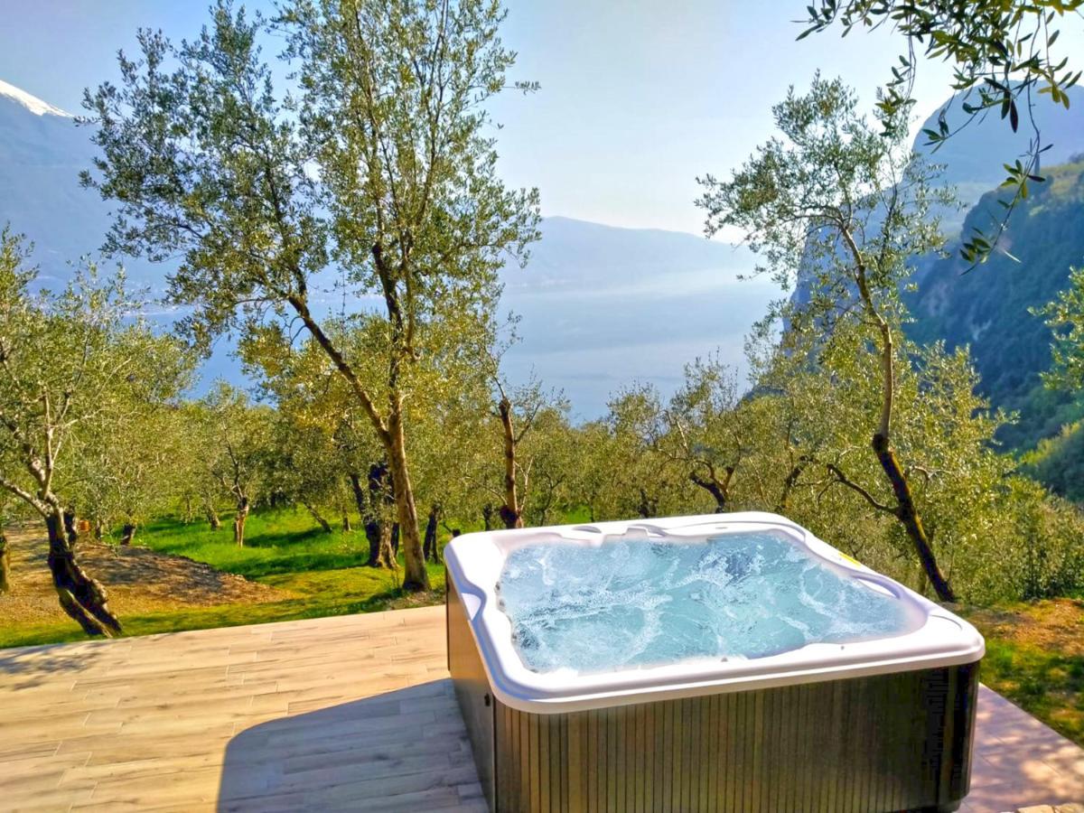 Appartamenti Villa Vagne By Gardadomusmea Tremosine Exteriör bild